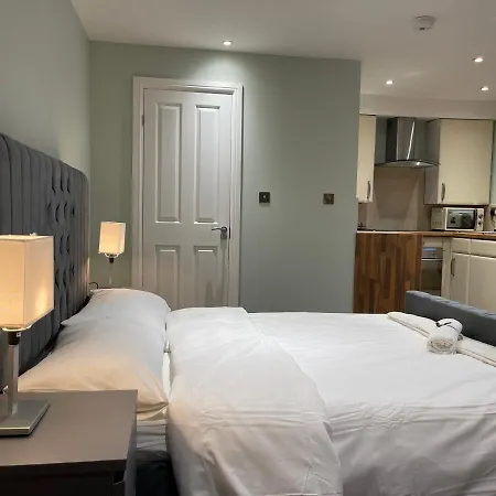 Cosy Studio Flat With Balcony In Heart Of Londres Exterior foto